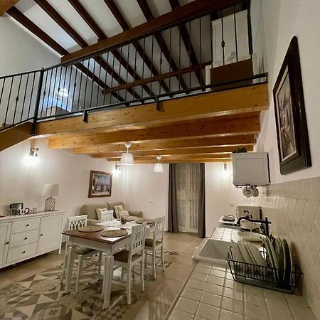 バーリA Casa Di Doraアパートメント エクステリア 写真